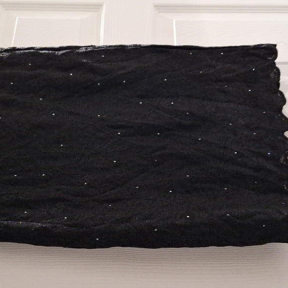 St. John lace rhinestone skirt - Picture 3 of 6